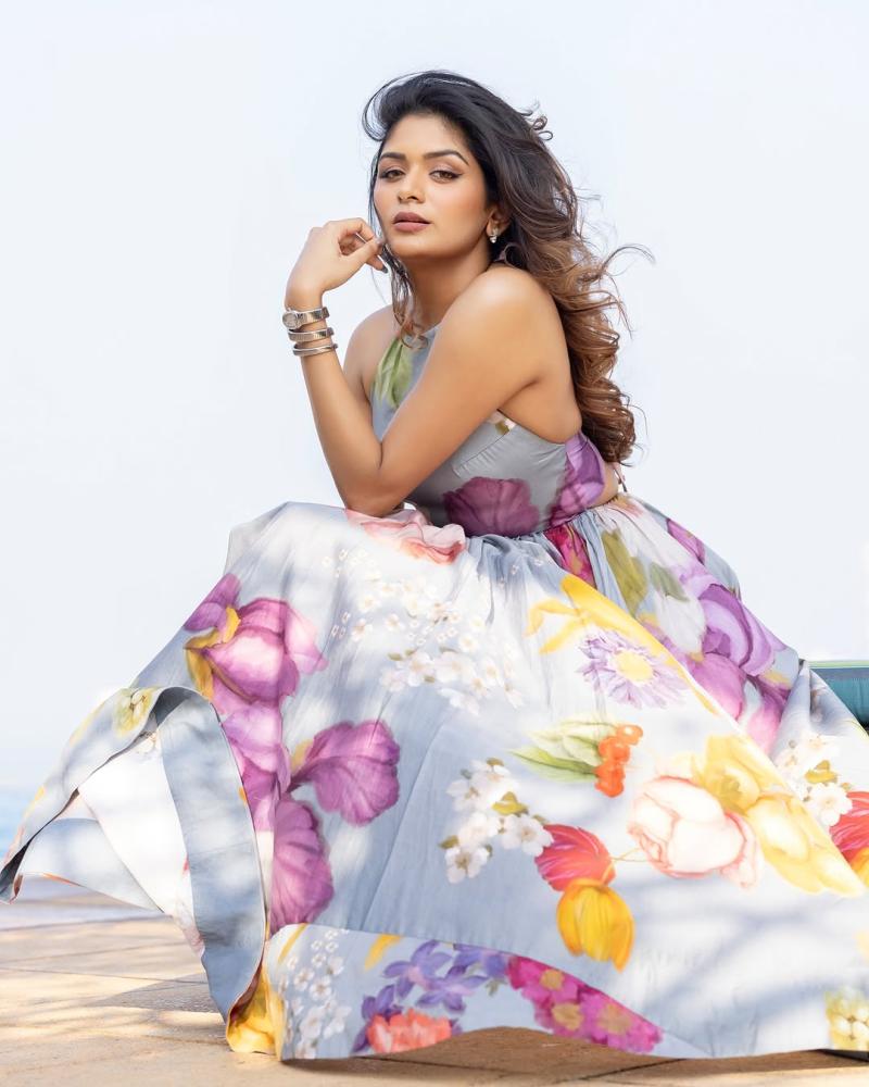 aditi-shankar-hot-photos